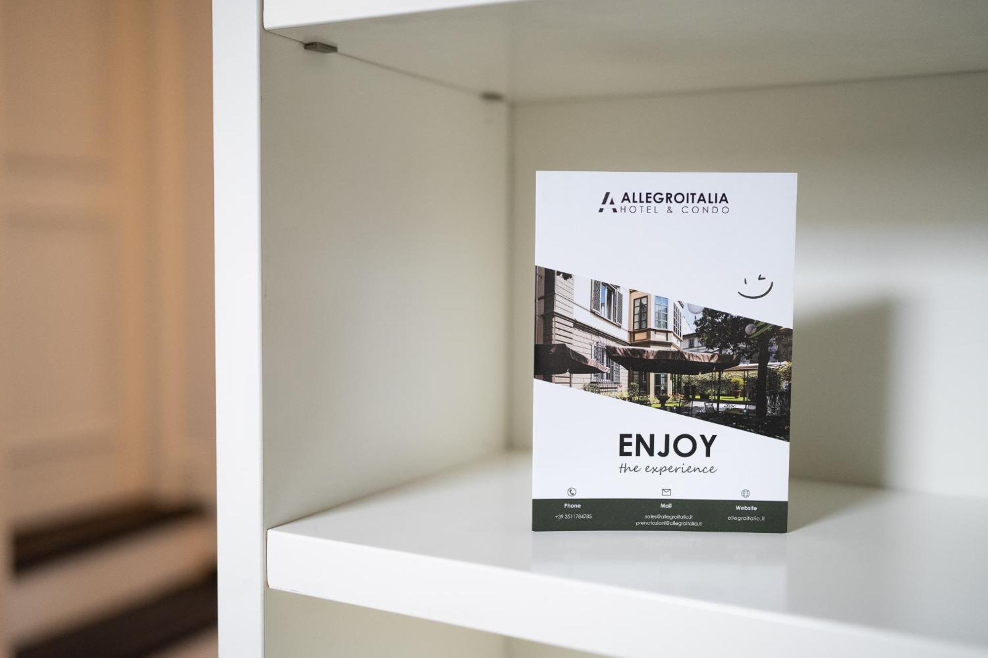 Allegroitalia Penthouse Montenapoleone Milan Exterior photo