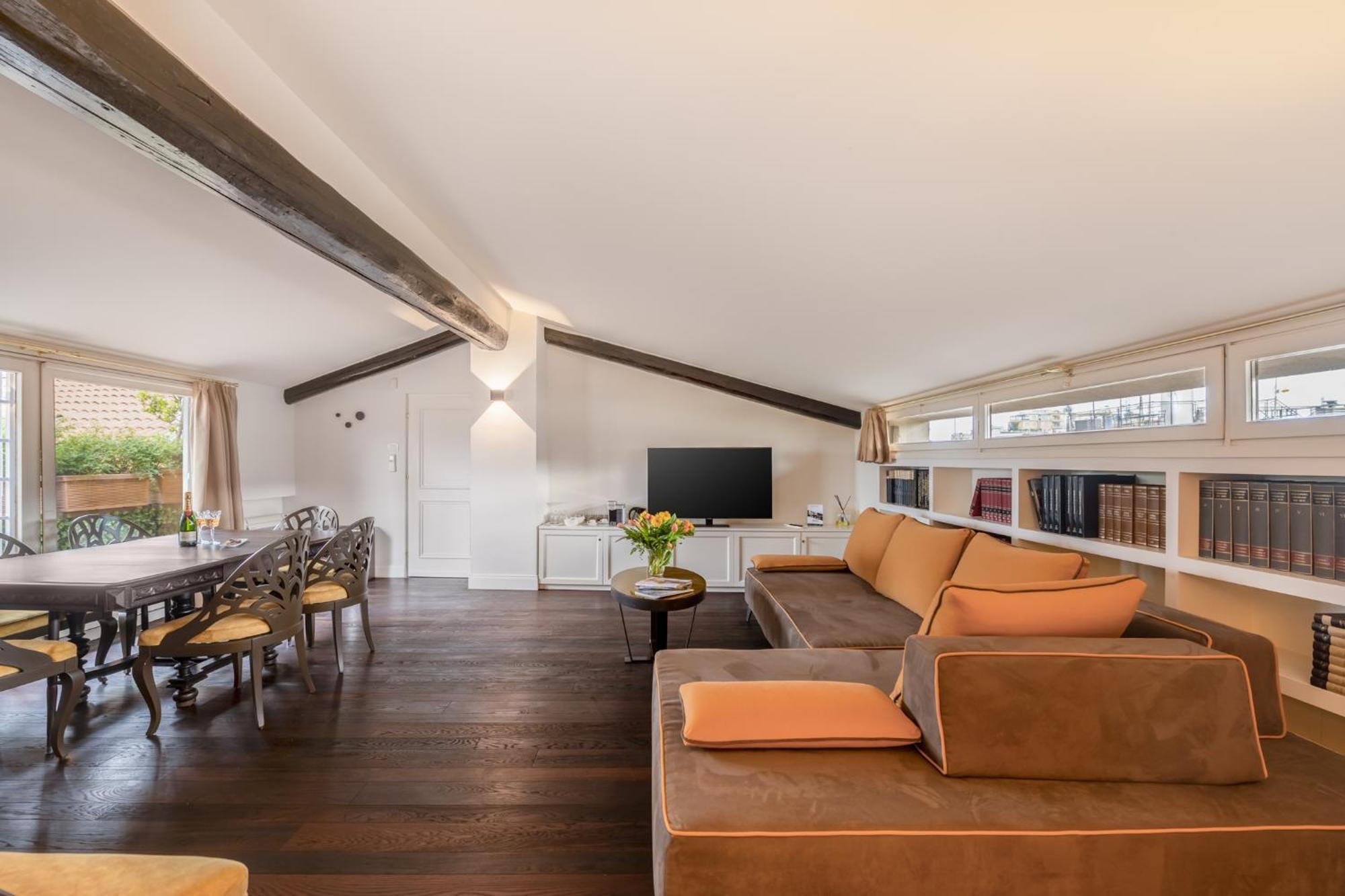Allegroitalia Penthouse Montenapoleone Milan Exterior photo